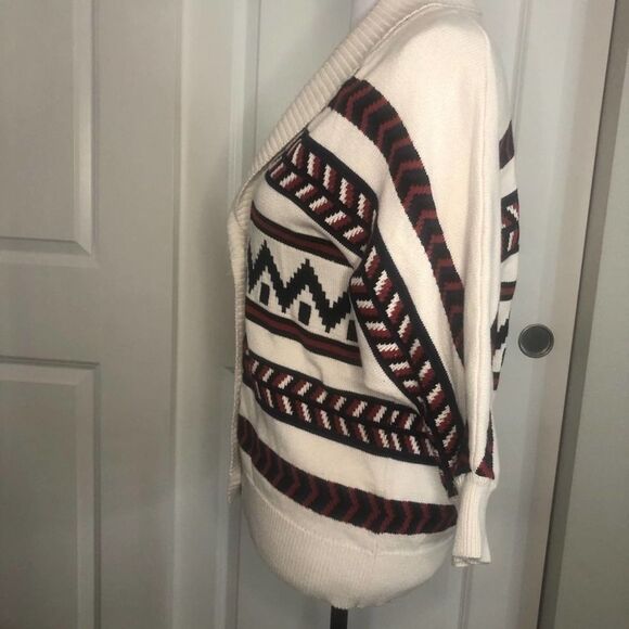 Forever 21 Chunky Grandpa Sweater Cream, Navy, and Red Size Small - Picture 4 of 12